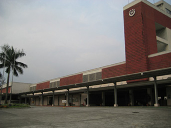 2001年の519人をピークに在校生数の減少傾向が続くマニラ日本人学校