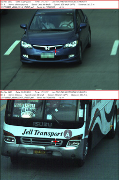 最高速度128キロを記録した乗用車の写真=MMDA公式ウェブサイトから(上)。違反バスの写真は公開された104枚の約4割を占めた=同