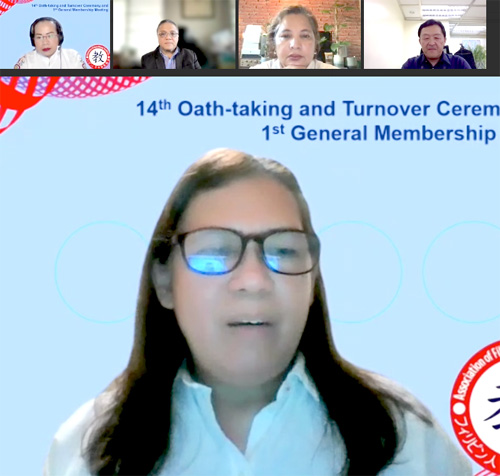 フィリピン日本語教師会(AFINITE)の総会が開かれ、新会長にマリアエレノル・タンテオ氏(写真下)が選出された=29日