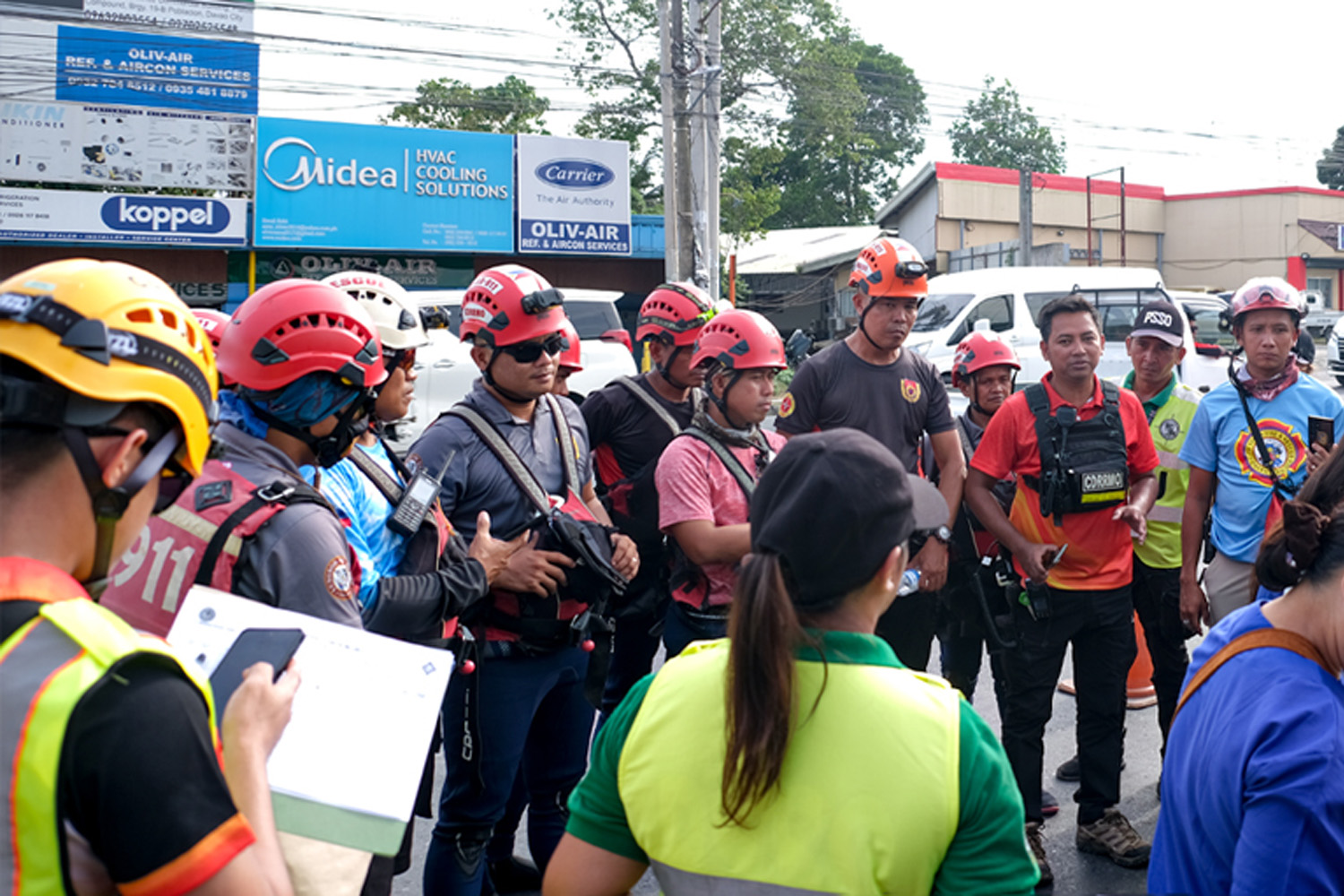 溺水事故対応訓練の様子=30日、ダバオ市プレスリリースより