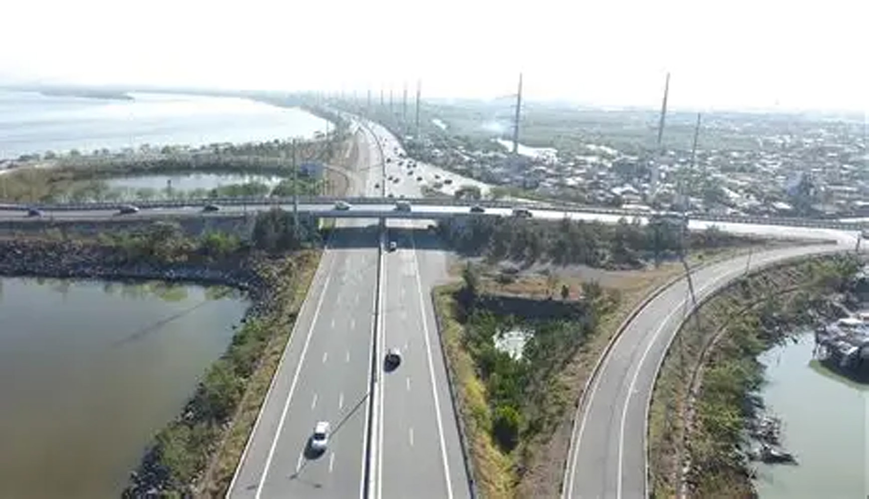 カビテ湾岸高速道