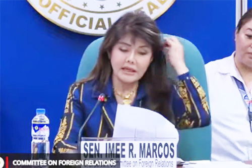 上院外交関係委員会でRAAについて質問するアイミー・マルコス委員長=25日、上院(上院公式フェイスブック)